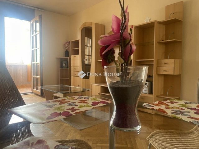 Eladó téglalakás, Budapesten, XIII. kerületben 69.99 M Ft