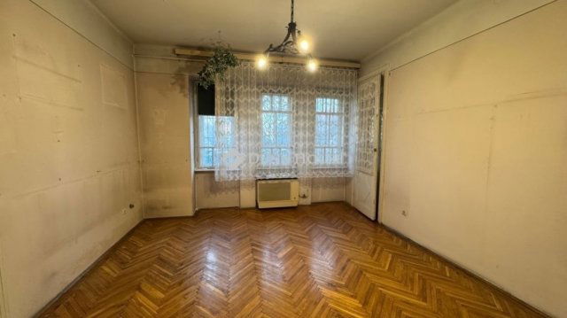 Eladó téglalakás, Debrecenben 65 M Ft, 4 szobás