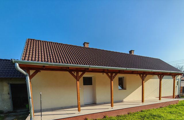 Eladó családi ház, Nagyatádon 27.8 M Ft, 2 szobás