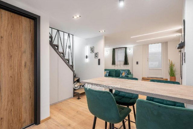 Eladó téglalakás, Budapesten, VIII. kerületben 73 M Ft, 2 szobás