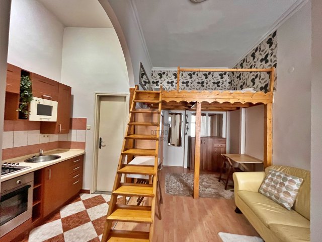 Eladó téglalakás, Budapesten, IX. kerületben 43.9 M Ft, 1 szobás