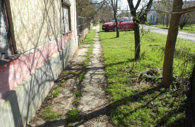 Eladó családi ház, Kunszentmártonban, Zöldmező utcában