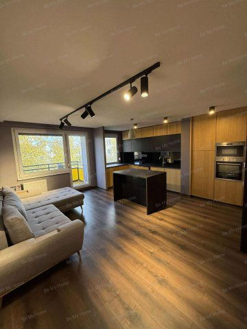 Eladó panellakás, Budapesten, III. kerületben 89.9 M Ft