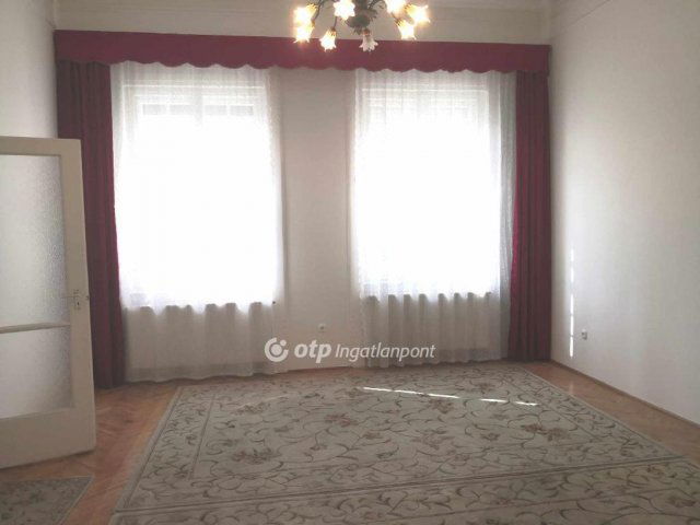 Kiadó téglalakás, albérlet, Kecskeméten 235 E Ft / hó