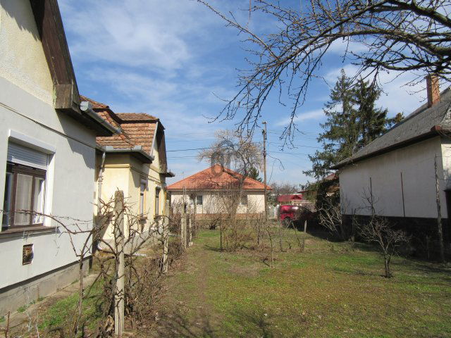 Eladó családi ház, Debrecenben 85 M Ft, 4 szobás