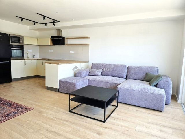 Eladó ikerház, Pécsett 139.9 M Ft, 4 szobás