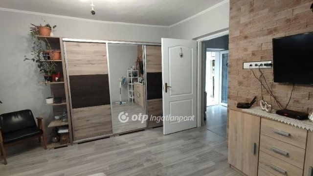 Eladó családi ház, Jánoshidán 13.5 M Ft, 2 szobás