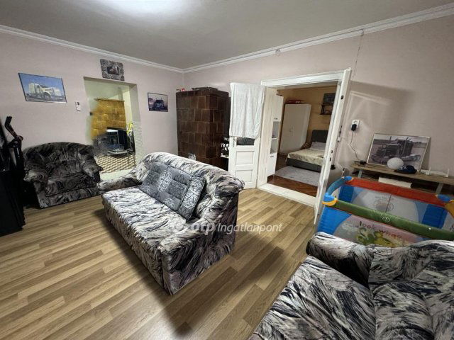 Eladó családi ház, Monostorpályin 39.9 M Ft, 2 szobás