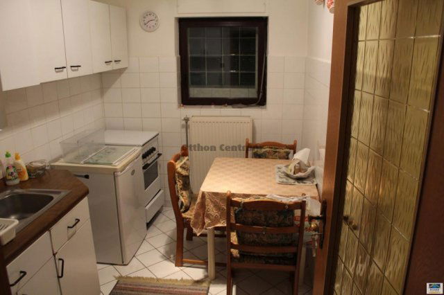 Eladó üzlethelyiség, Budapesten, XX. kerületben 250 M Ft