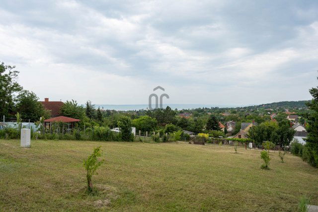 Eladó telek, Balatonkenesén 64.9 M Ft / költözzbe.hu