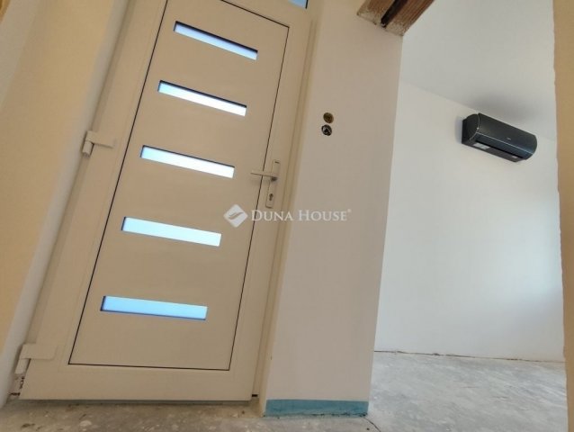 Eladó családi ház, Alsónémediben 145 M Ft, 5 szobás