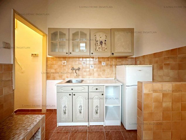 Eladó családi ház, Budapesten, III. kerületben 45 M Ft, 1 szobás