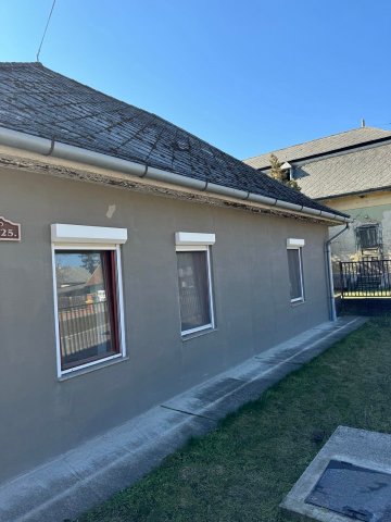 Eladó családi ház, Sülysápon 47.9 M Ft, 3 szobás