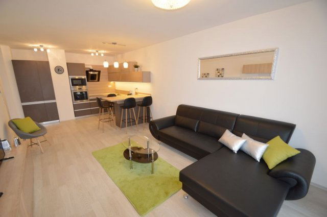 Kiadó téglalakás, albérlet, Debrecenben 450 E Ft / hó, 3 szobás