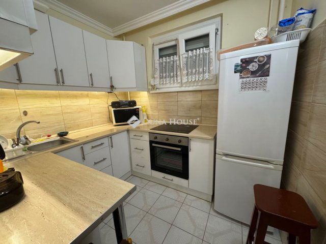 Eladó panellakás, Debrecenben 83 M Ft, 4 szobás