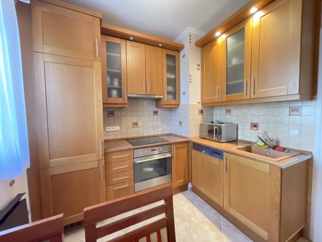 Kiadó téglalakás, albérlet, Pakson 200 E Ft / hó, 2 szobás