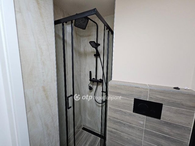 Eladó téglalakás, Budapesten, VII. kerületben 139.9 M Ft