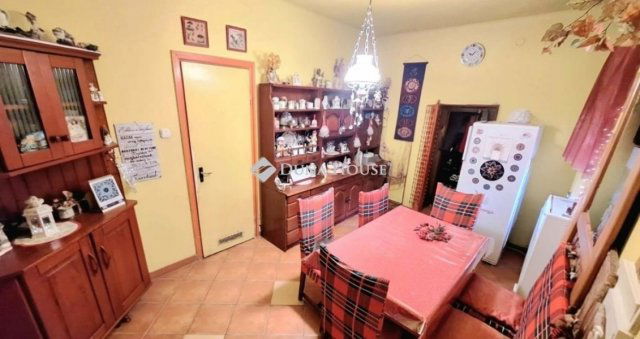 Eladó családi ház, Alsónémediben 59 M Ft, 3 szobás
