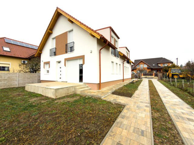 Eladó ikerház, Rétságon 94.9 M Ft, 5 szobás