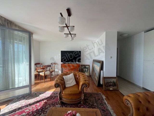 Eladó téglalakás, Budapesten, XI. kerületben 220 M Ft, 3 szobás