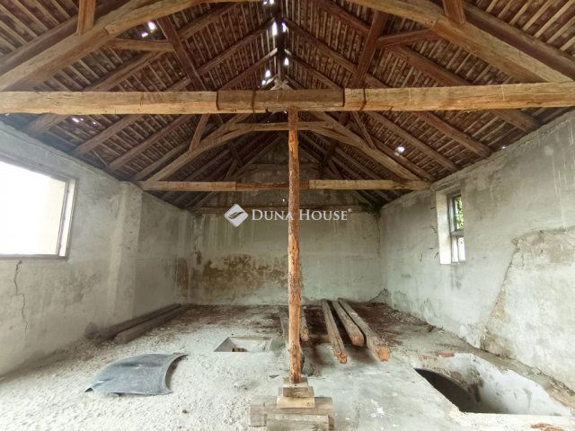 Eladó családi ház, Fertőrákoson 155 M Ft, 1 szobás