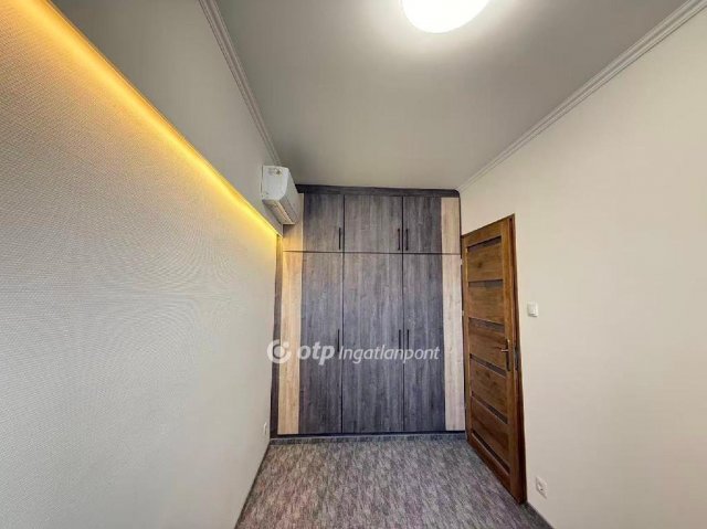 Eladó panellakás, Budapesten, XX. kerületben 78 M Ft, 3 szobás