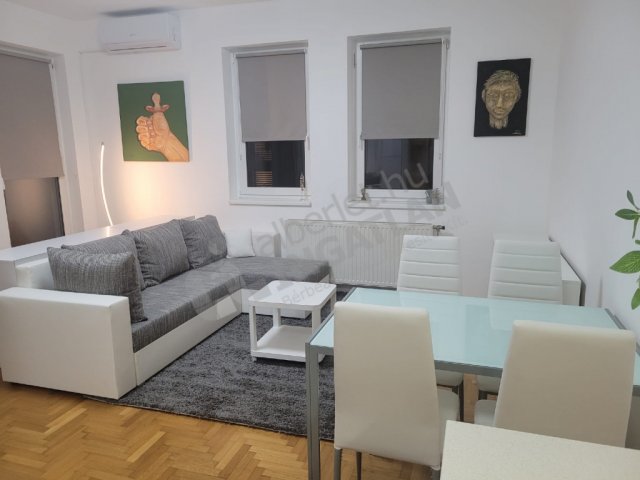 Kiadó téglalakás, albérlet, XI. kerületben, Rétköz utcában