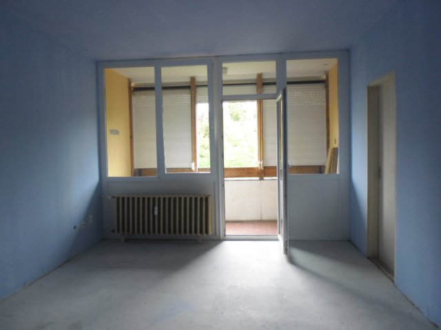 Eladó téglalakás, Szekszárdon, Alisca utcában 35 M Ft