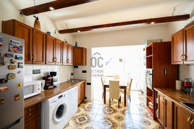 Eladó családi ház, Érden 174.5 M Ft, 4 szobás