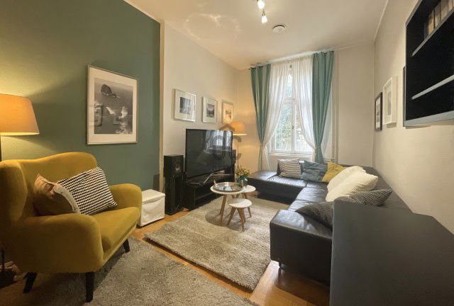 Eladó téglalakás, Budapesten, VI. kerületben, Délibáb utcában