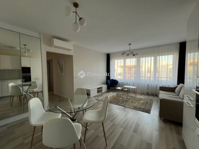 Kiadó téglalakás, albérlet, Kecskeméten 370 E Ft / hó