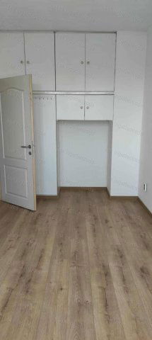 Kiadó téglalakás, albérlet, Oroszlányban 135 E Ft / hó