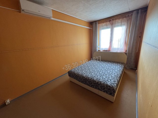 Eladó panellakás, Székesfehérvárott 44.9 M Ft, 2 szobás
