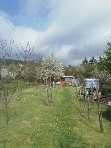 Eladó nyaraló, Balatonfüreden 79 M Ft, 2 szobás