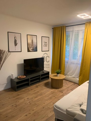 Eladó téglalakás, Budapesten, V. kerületben 35.5 M Ft, 1 szobás