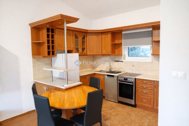 Eladó téglalakás, Kapuváron 58 M Ft, 2 szobás