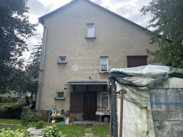 Eladó családi ház, Piliscsabán 149.9 M Ft, 5 szobás