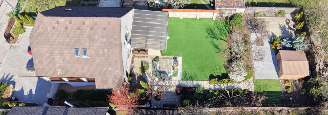 Eladó családi ház, Székesfehérvárott 173.9 M Ft, 8 szobás