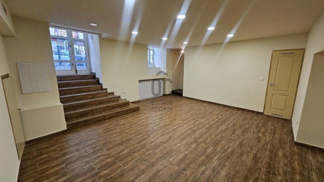 Eladó iroda, Budapesten, VI. kerületben 125 M Ft