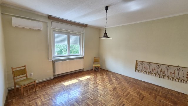 Eladó családi ház, Szadán 84.5 M Ft, 3 szobás