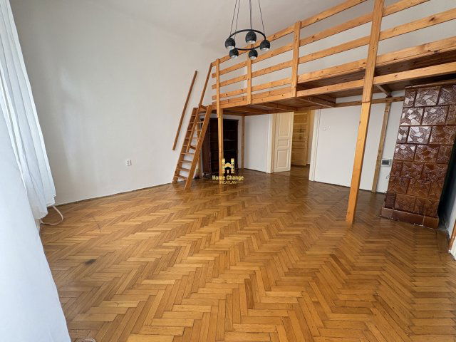Eladó téglalakás, Budapesten, I. kerületben, Ostrom utcában