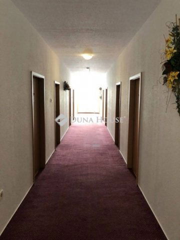 Eladó hotel, Tolnán 590 M Ft, 31 szobás / költözzbe.hu