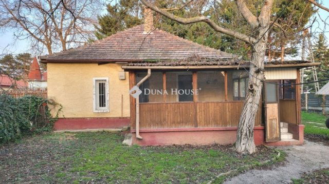 Eladó családi ház, Érden 82 M Ft, 3 szobás