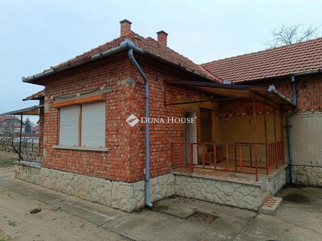 Eladó mezogazdasagi ingatlan, Csongrádon 24.9 M Ft, 4 szobás