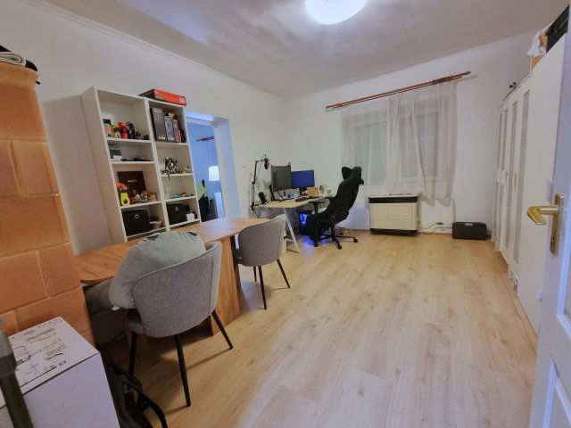 Kiadó ikerház, albérlet, Veszprémben 190 E Ft / hó, 2 szobás