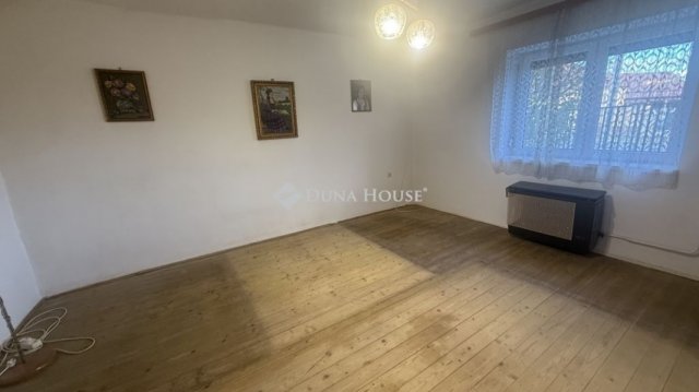 Eladó családi ház, Celldömölkön 16.9 M Ft, 2 szobás