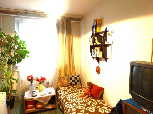 Eladó panellakás, Debrecenben 46.99 M Ft, 2 szobás