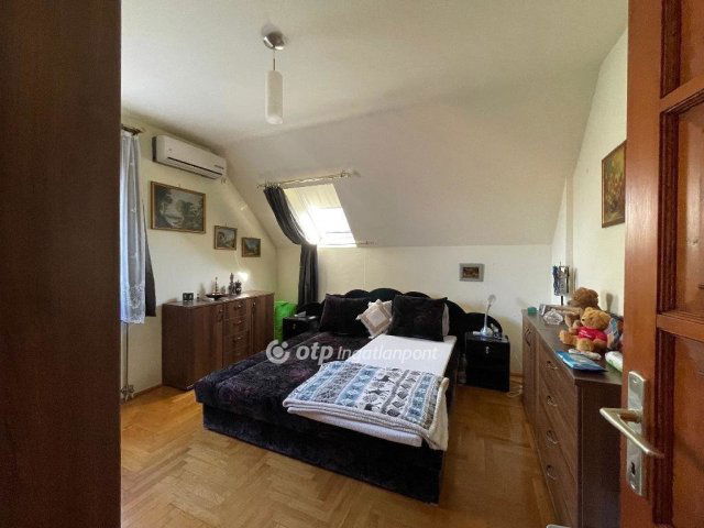 Eladó családi ház, Budapesten, XVIII. kerületben 161.9 M Ft