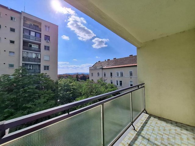 Eladó panellakás, Budapesten, X. kerületben 53.9 M Ft, 2 szobás