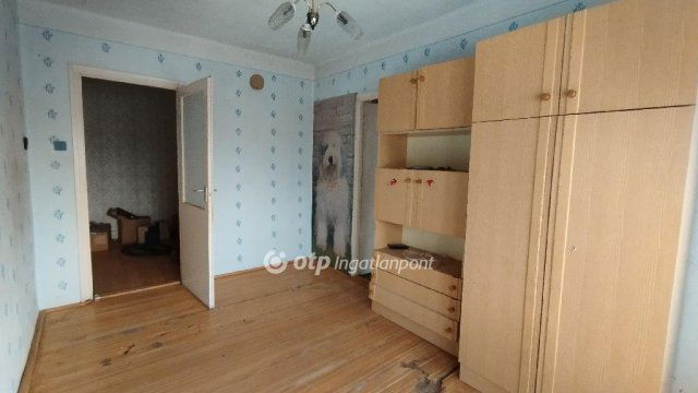 Eladó családi ház, Jászdózsán 26.5 M Ft, 3+4 szobás